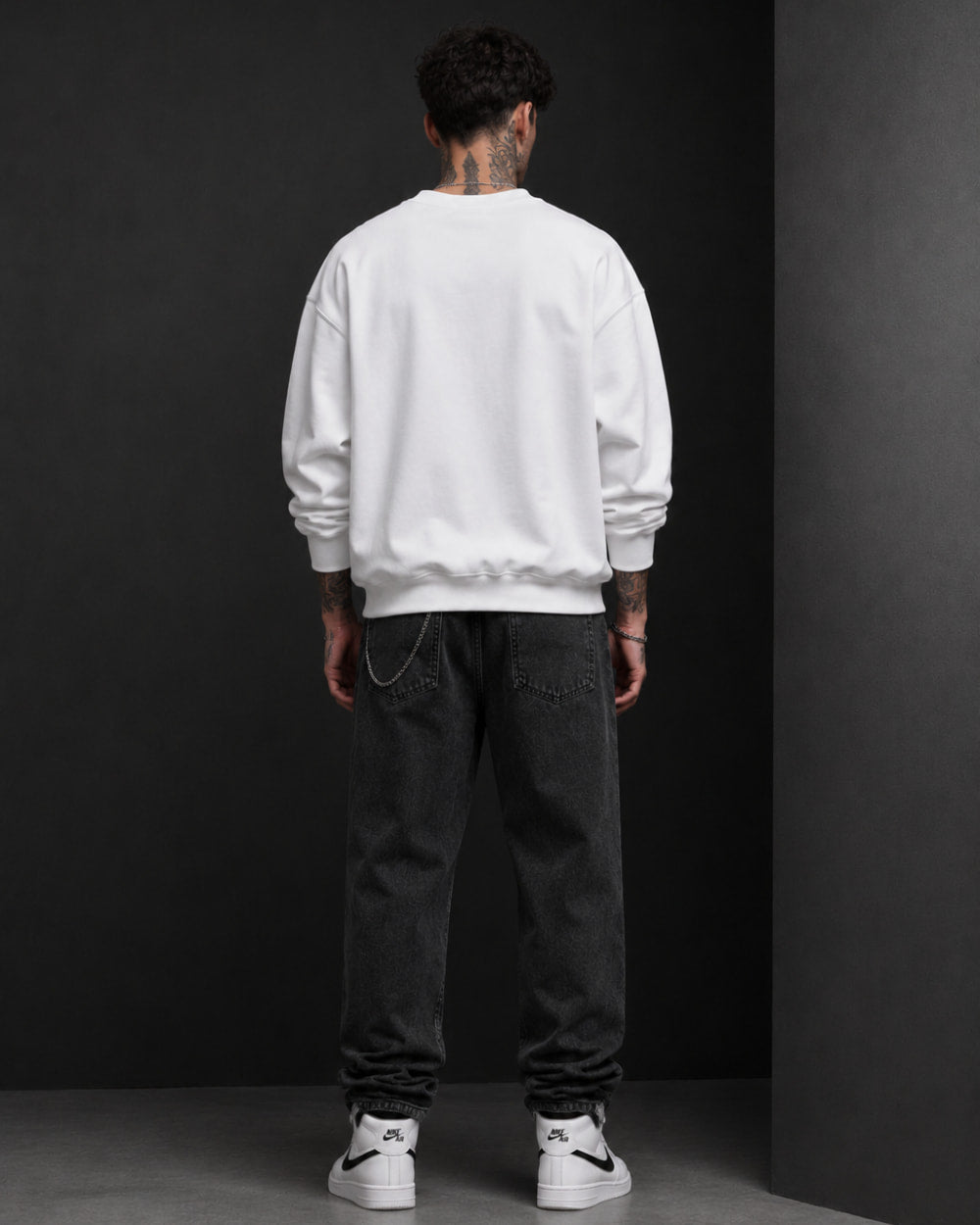 Anime Eyes Peeking Graphic Streetwear Sweatshirt – White (350 GSM)